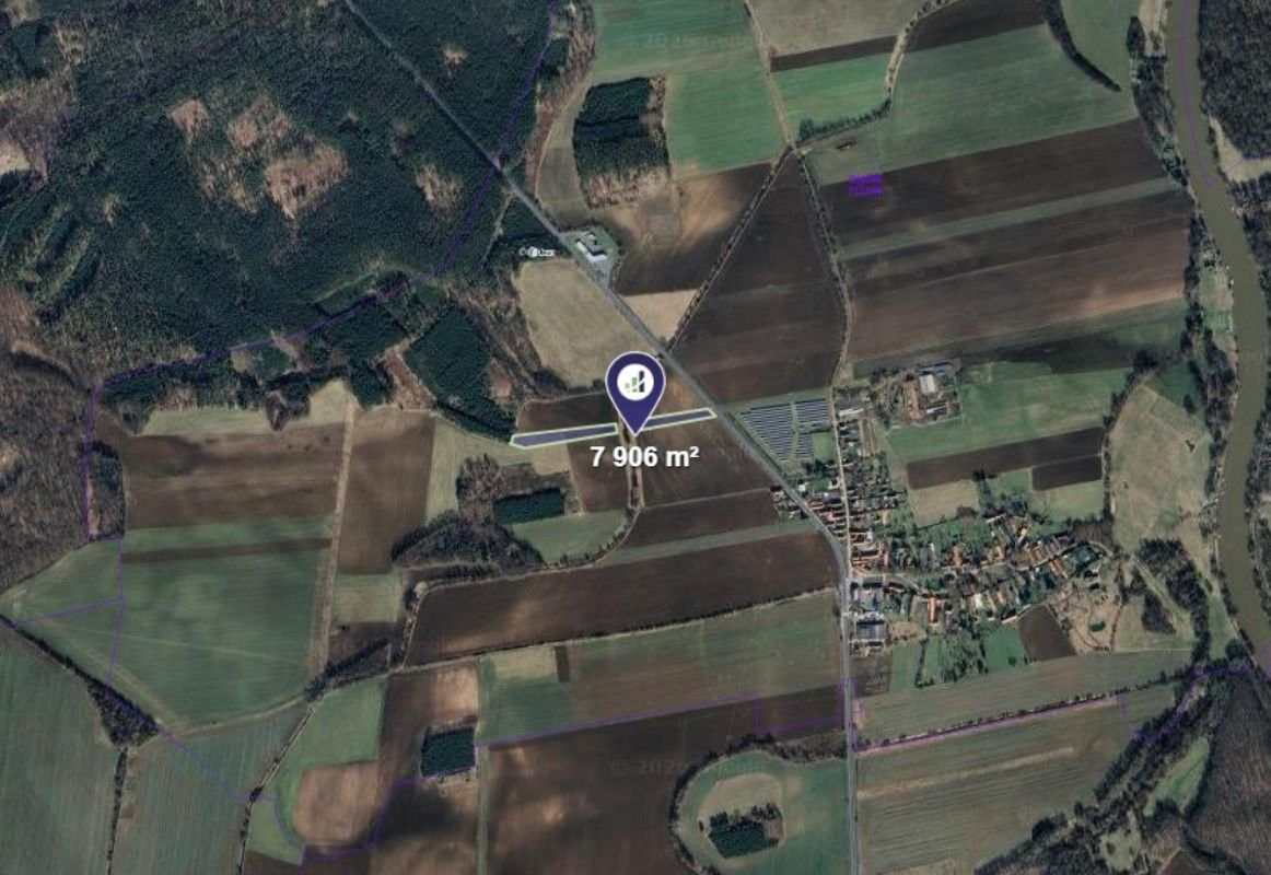 Prodej zemědělský pozemek - Oseček, 1 318 m²