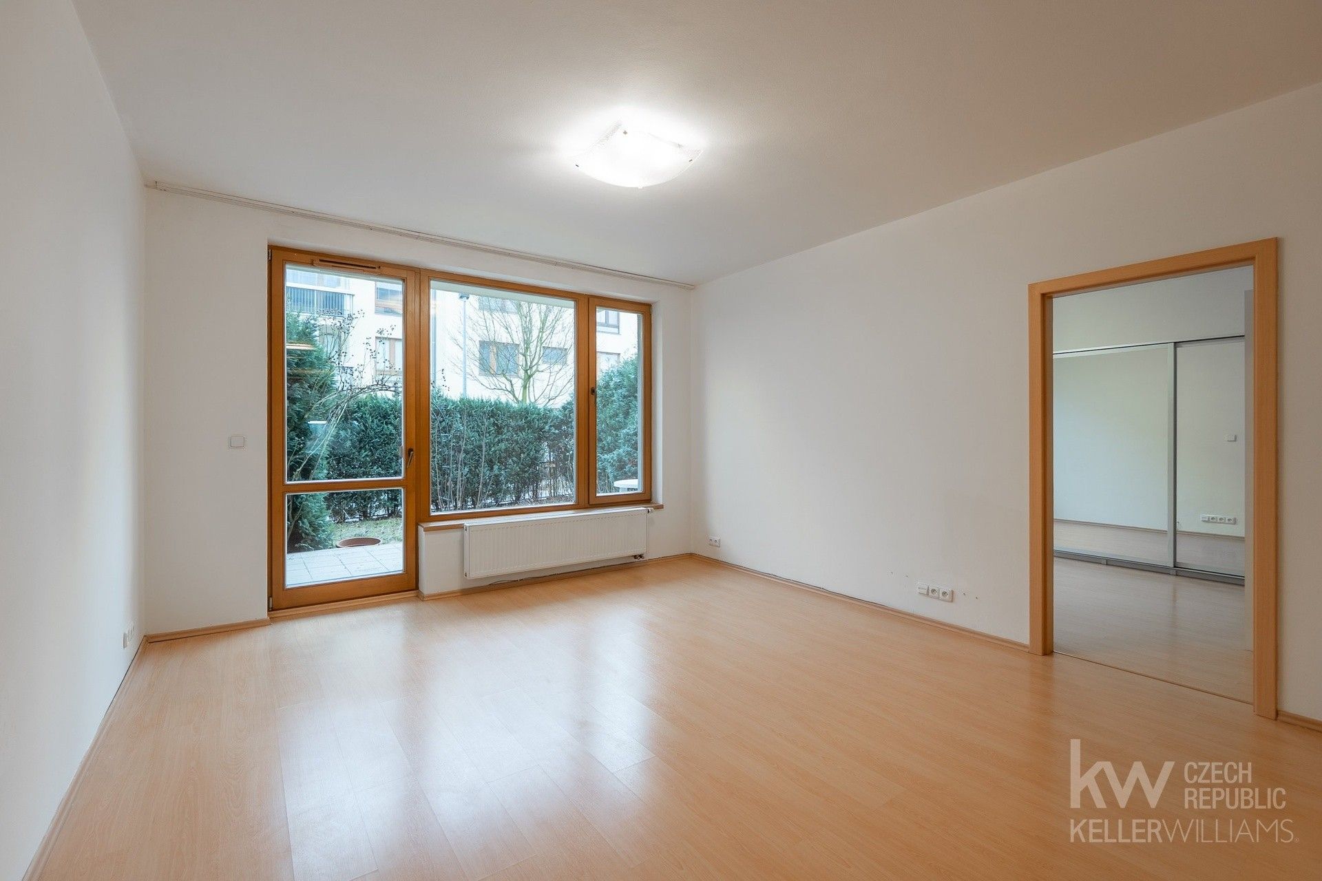 2+kk, Lipovská, Praha, 52 m²