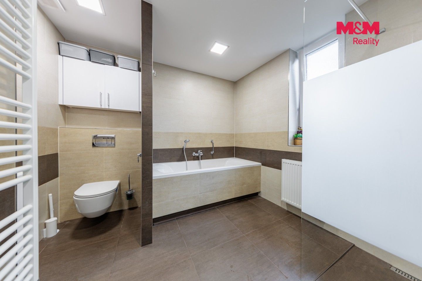 Rodinný dům · 330 m² · V Lučinách, Karlovy Vary - 3