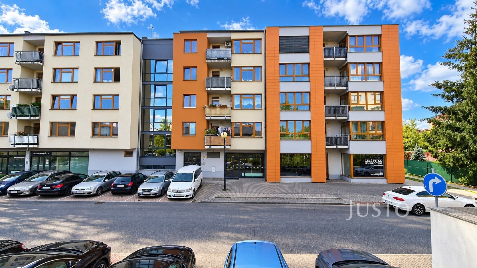 Obchodní prostory, 229 m²