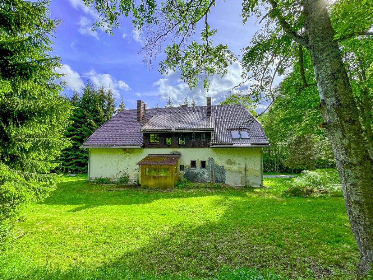 Prodej rodinný dům - Praha, 140 00