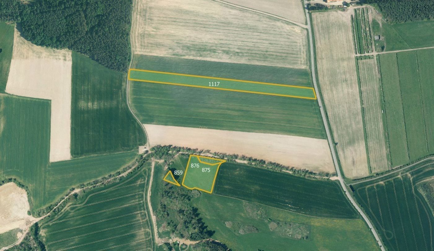 Zemědělské pozemky, Újezd u Svatého Kříže