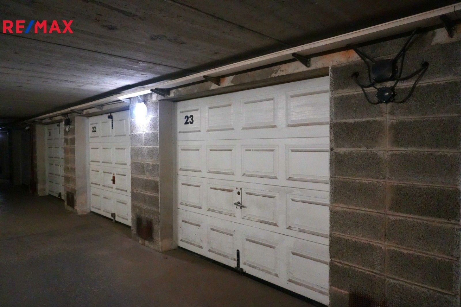 Garáže, Popelákova, Brno, 16 m²