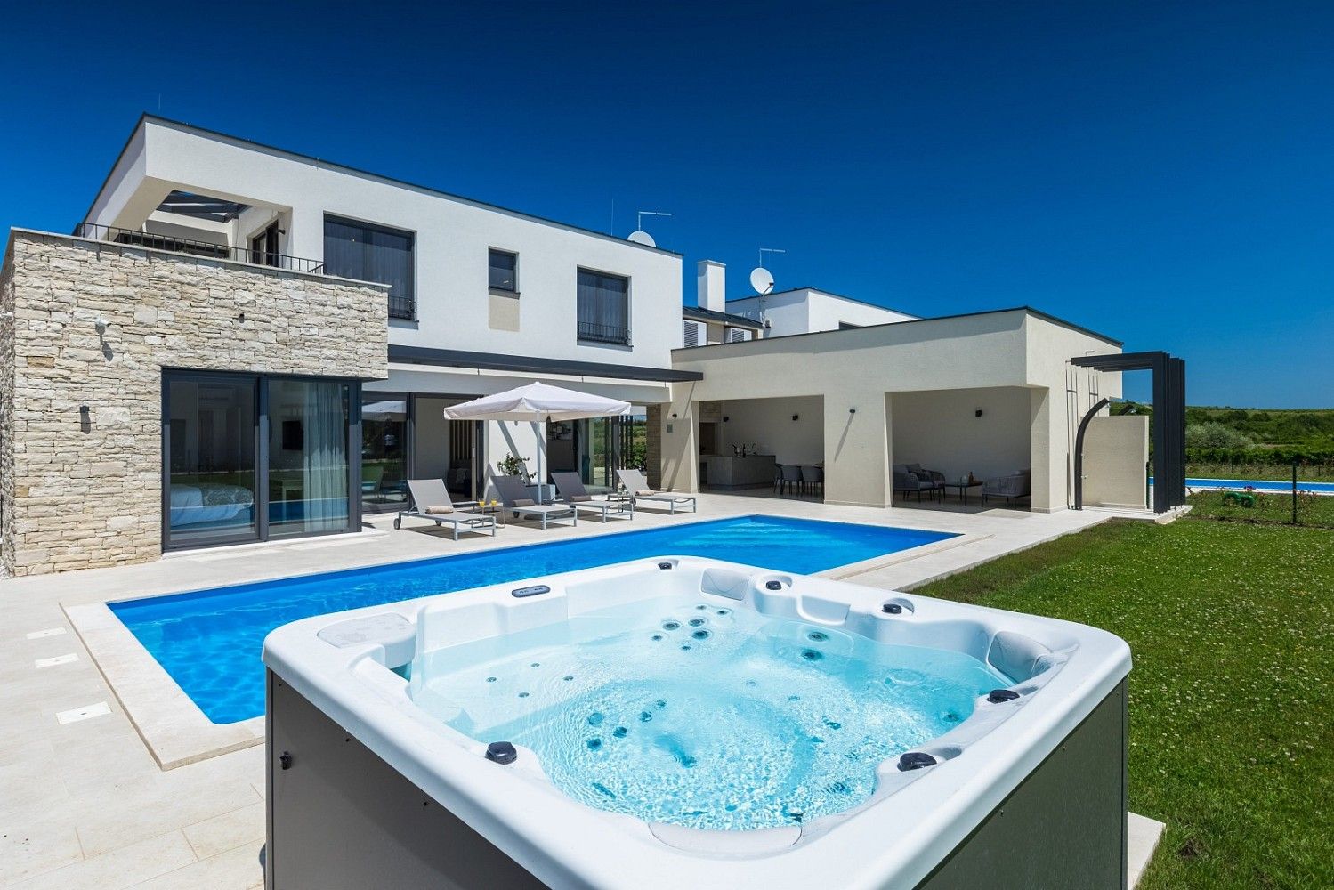 Rodinný dům, 264 m²