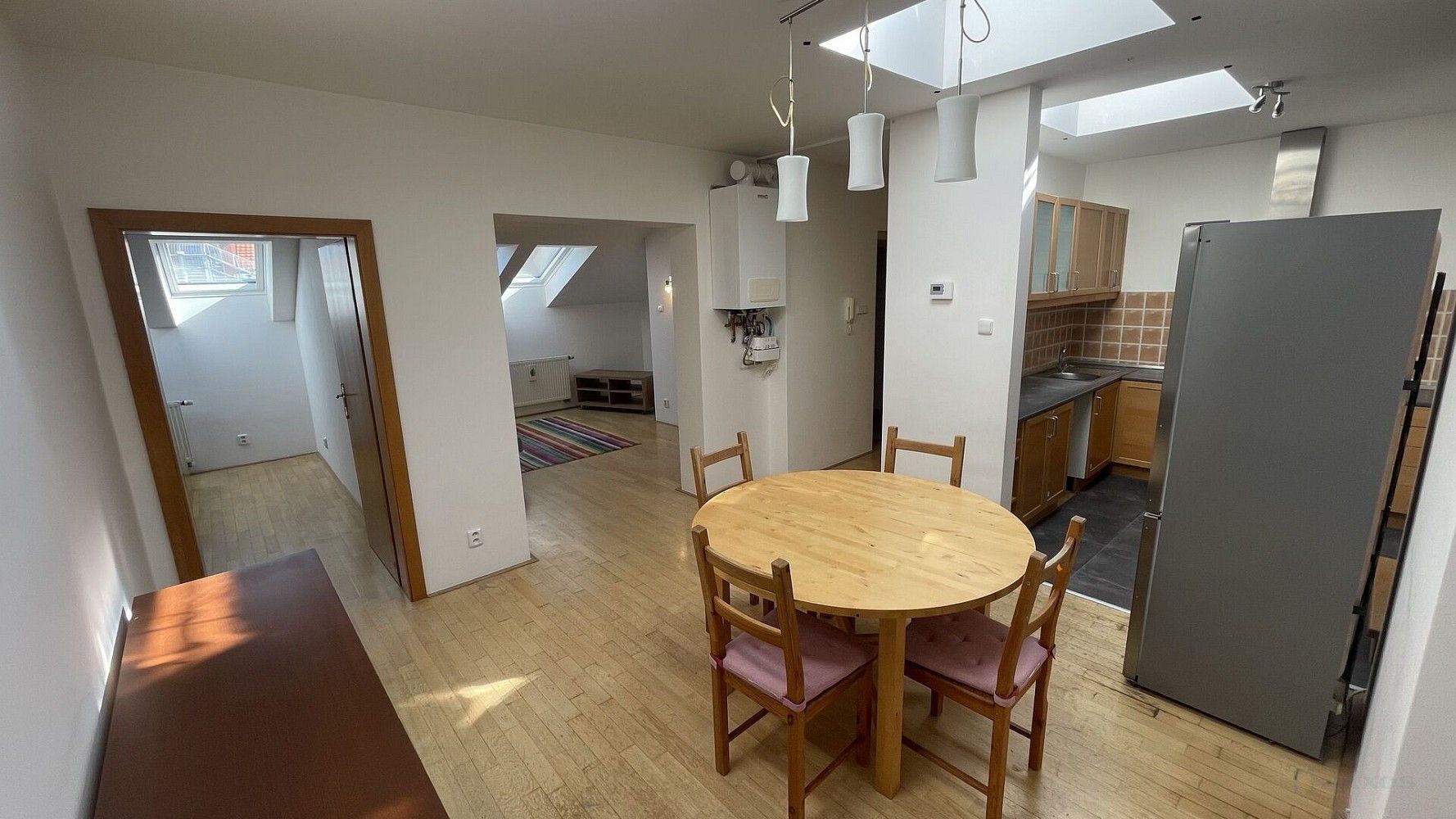 3+1, náměstí Jiřího z Poděbrad, Praha 2 - Vinohrady, 93 m² - 1