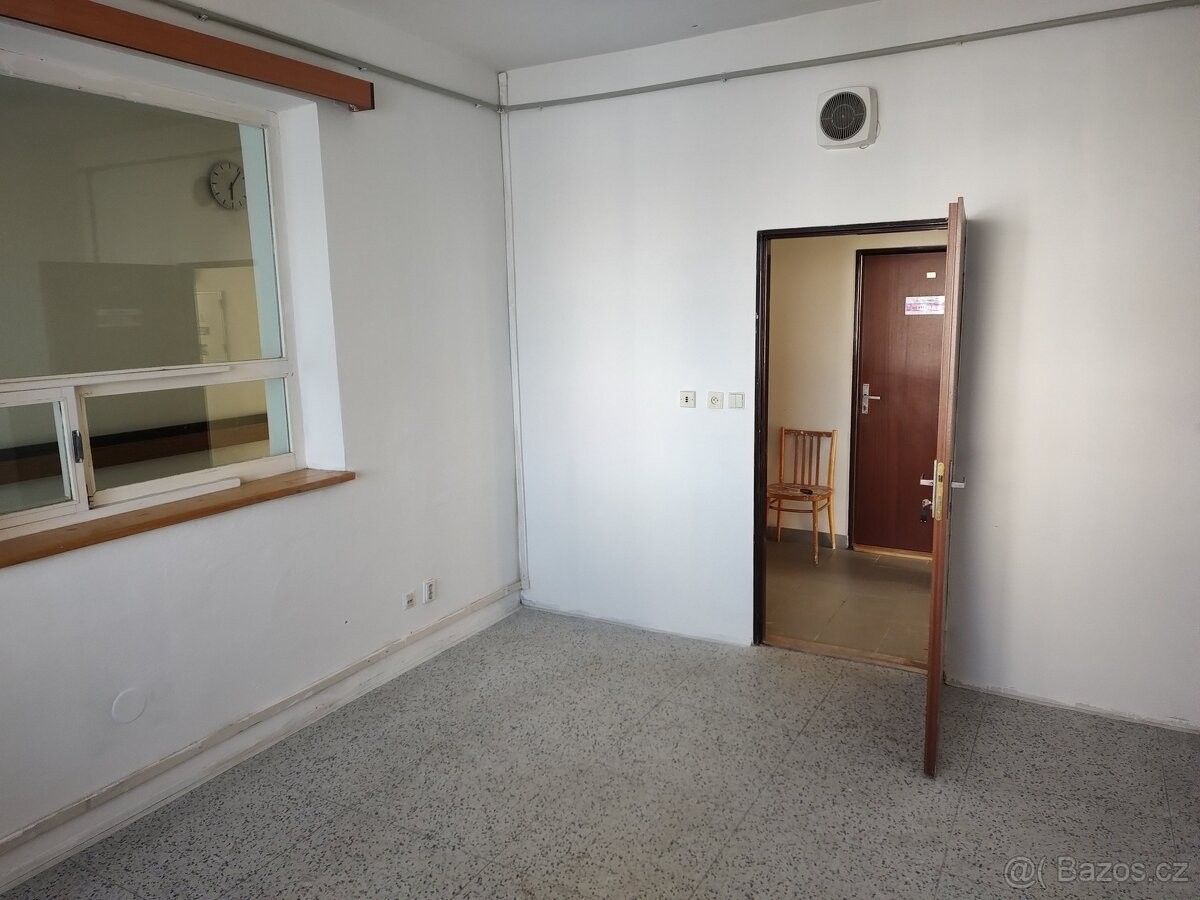 Pronájem kancelář - Skuteč, 539 73