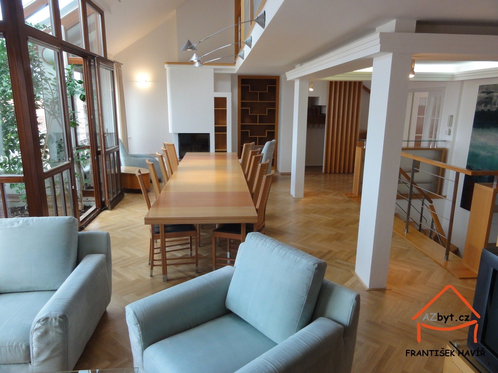 6+kk a více, Cimburkova, Praha, 268 m²