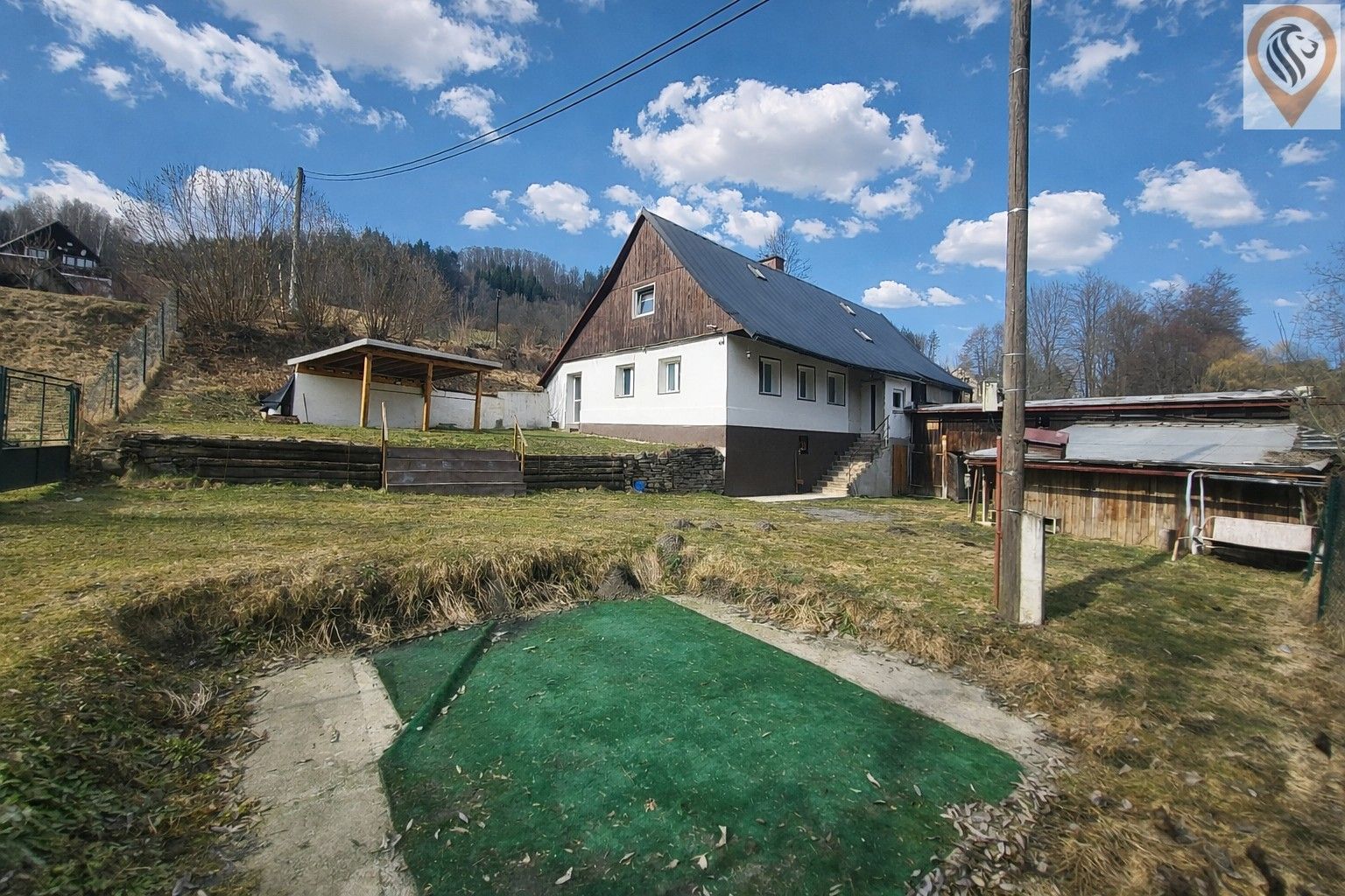 Rodinné domy, Poniklá, 270 m²