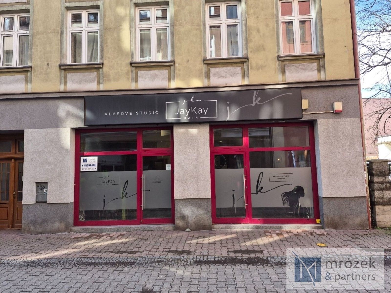 Obchodní prostory, Odboje 23, Český Těšín, 90 m²