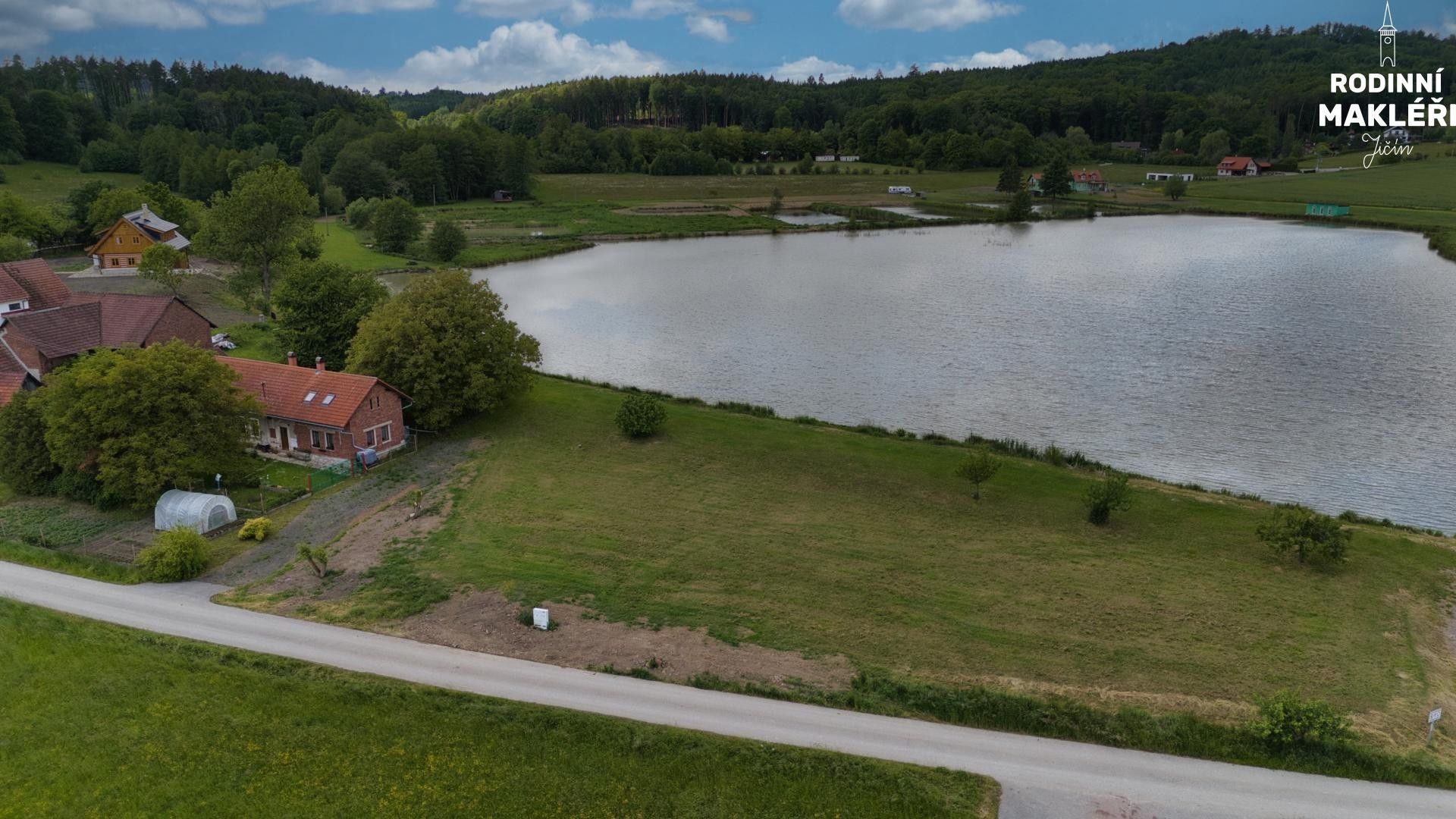 Prodej pozemek pro bydlení - Ostružno