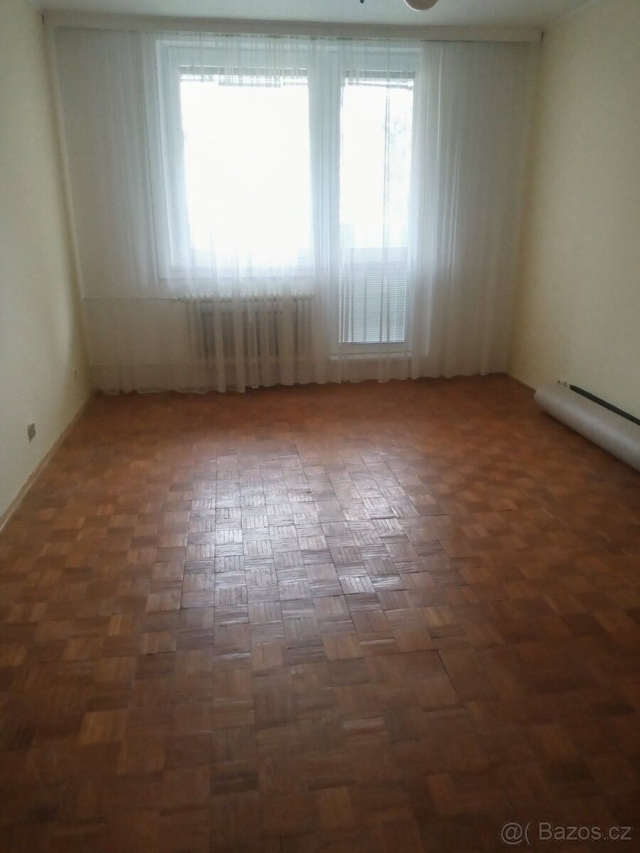 Byty, Bzenec, 696 81 - 1