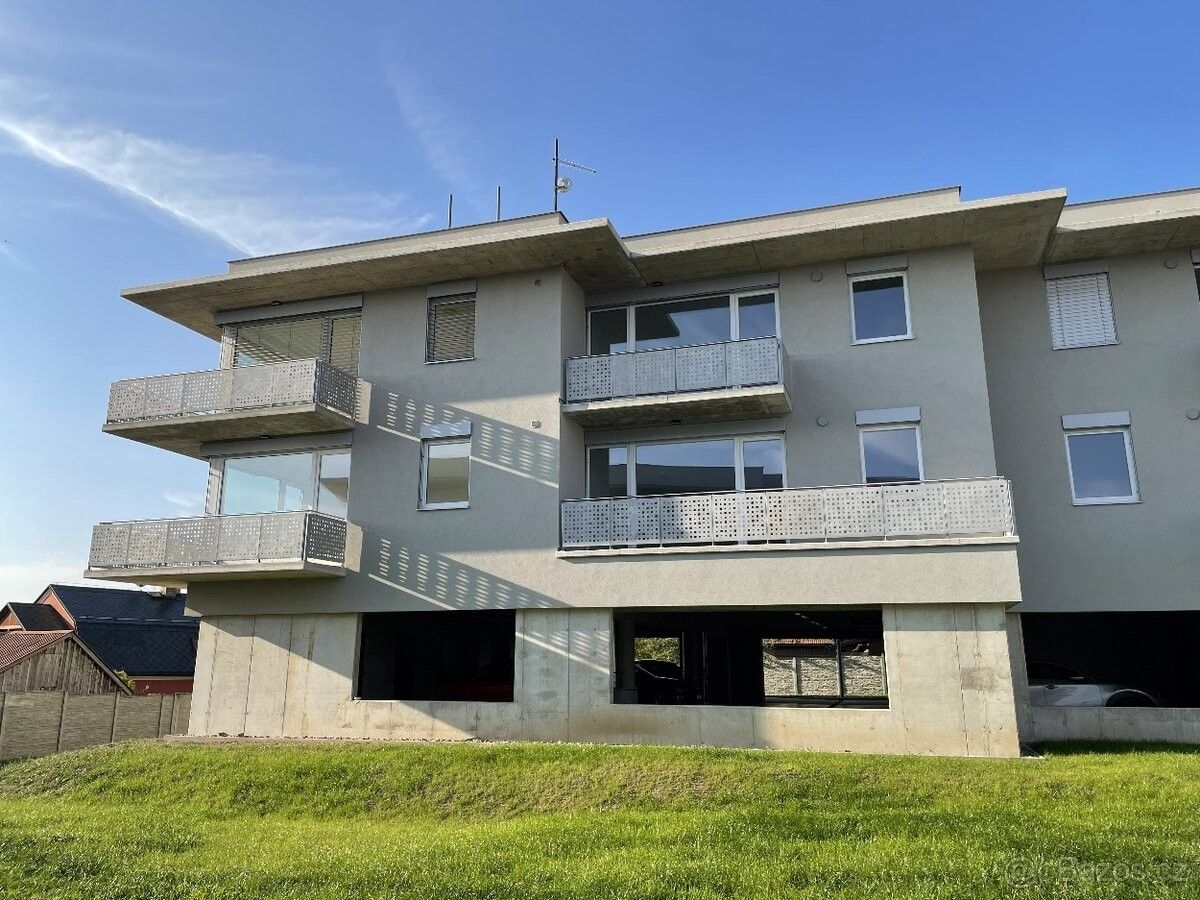 Byty, Vacov, 384 86 - 2