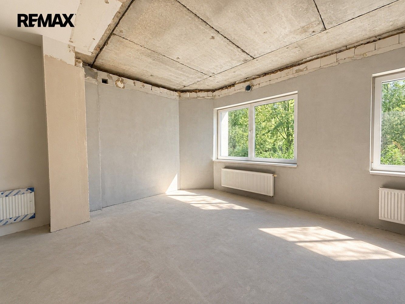 Obchodní prostory, Ludvíka Podéště, Ostrava - Poruba, 16 m² - 1