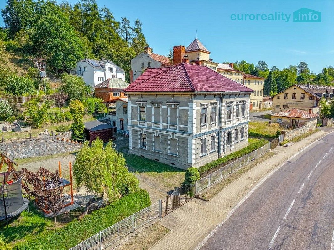 Rodinné domy, Horní Police, okres Česká Lípa, Liberecký kraj, 213 m² - 1