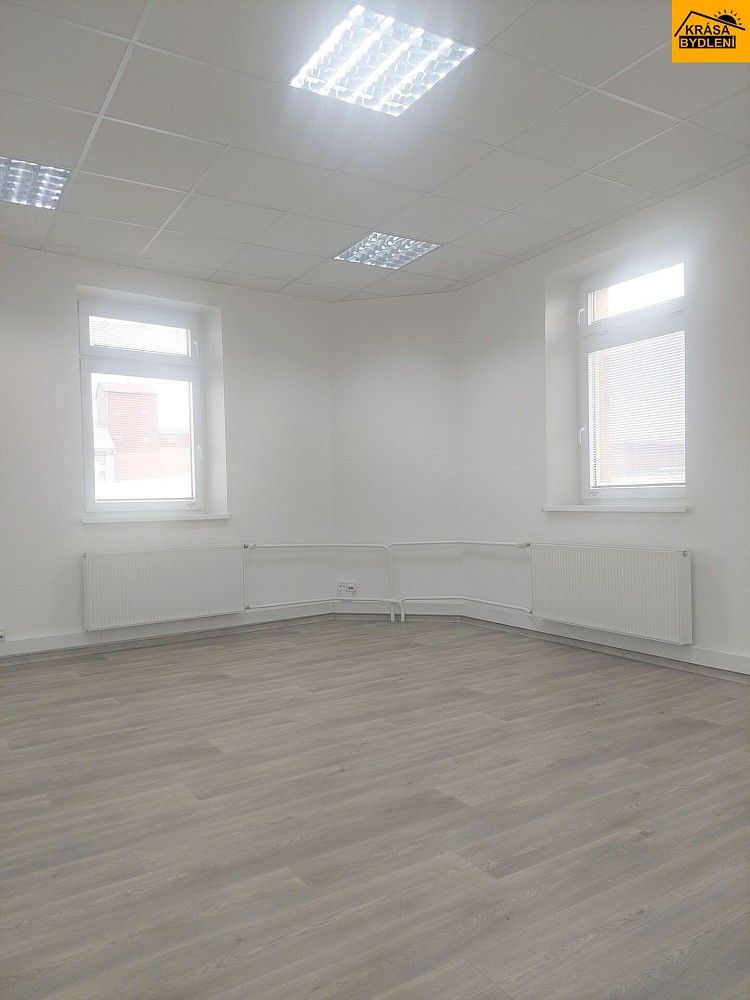 Obchodní prostory, Olomouc - Holice, Olomoucký kraj, 90 m² - 1