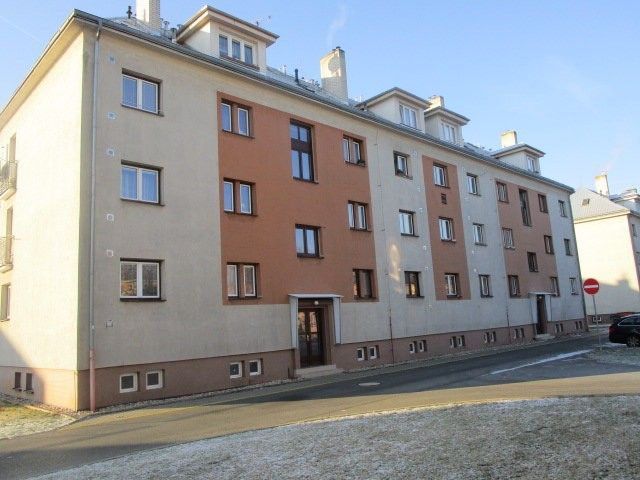 Pronájem byt 2+1 - Opatovice nad Labem, 58 m²