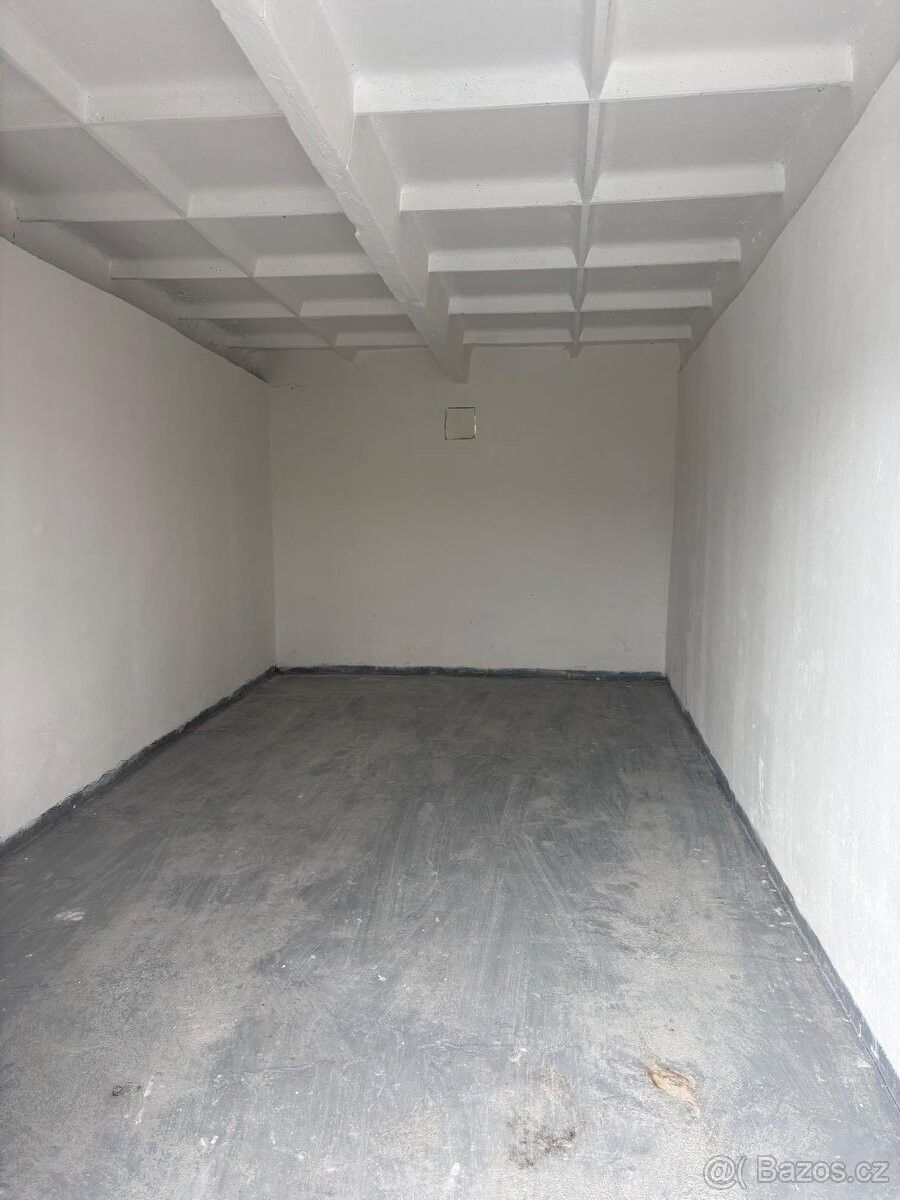 Pronájem garáž - Praha, 163 00