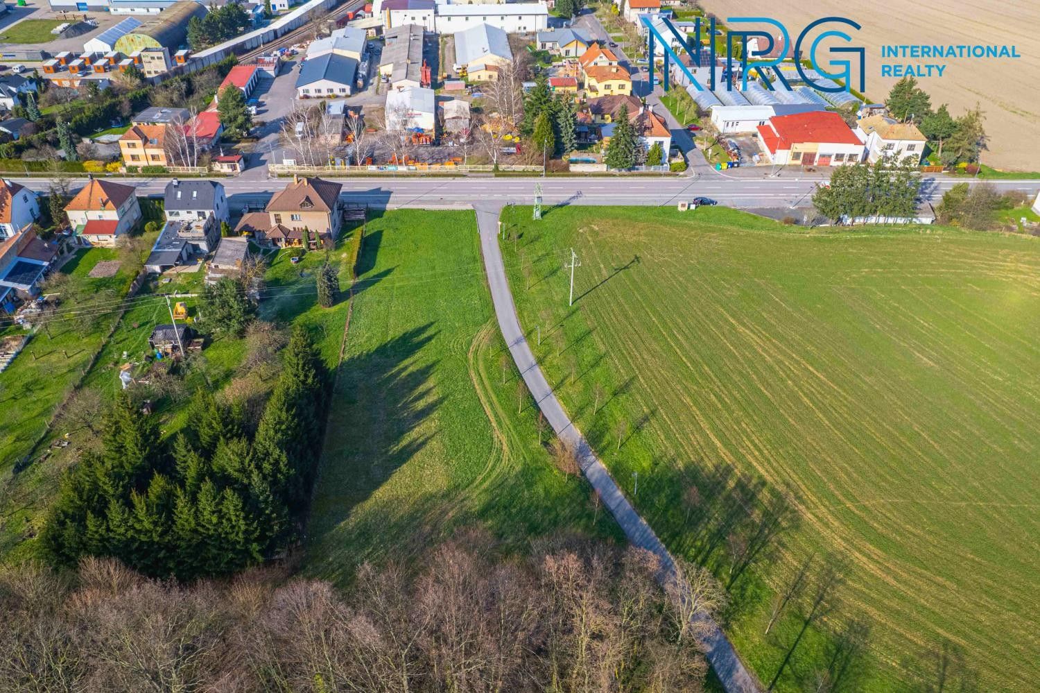 Prodej pozemek pro bydlení - Podhráz,Holice,Pardubice,Pardubický kraj, 1 784 m²