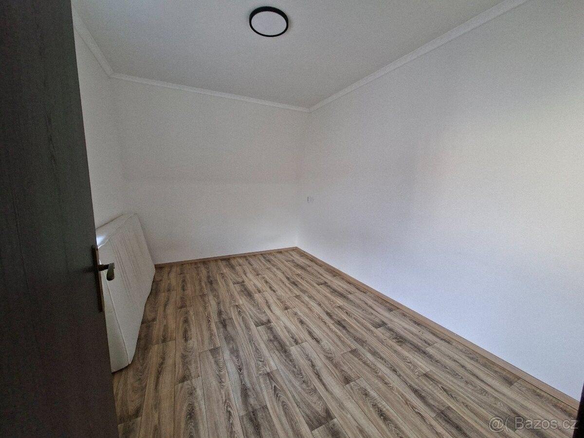 Pronájem byt - Karlovy Vary, 360 01