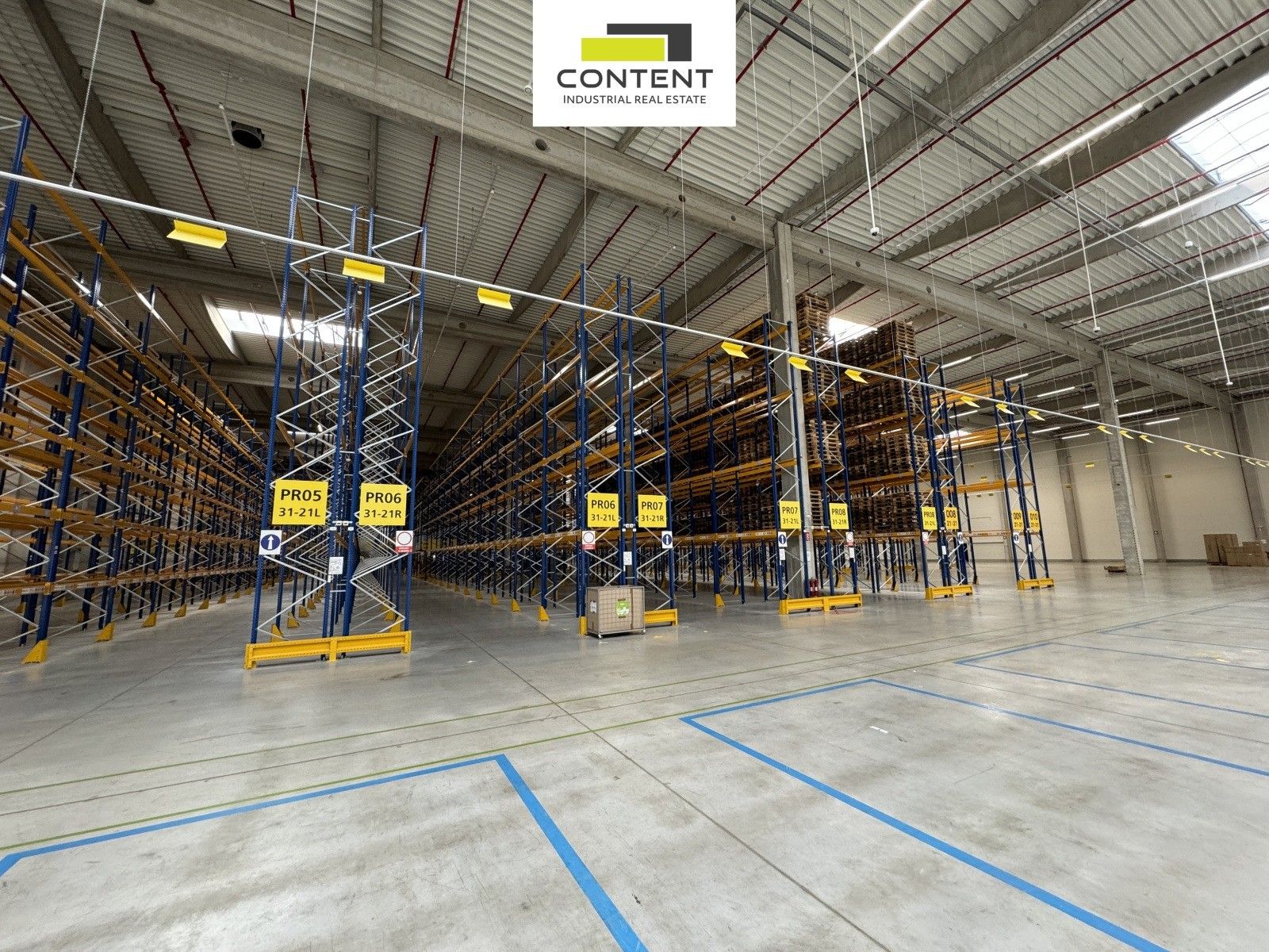 Sklady, Kujavská, Hladké Životice, 9 000 m²