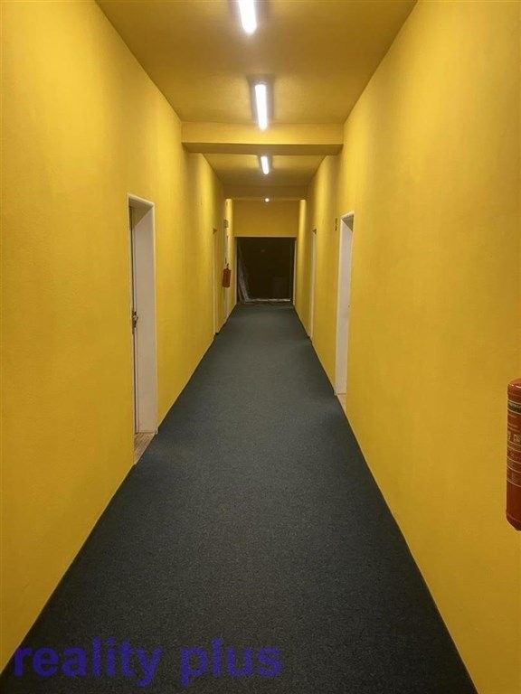 Pronájem kancelář - Služeb 3056, Praha Strašnice, 354 m² - 5