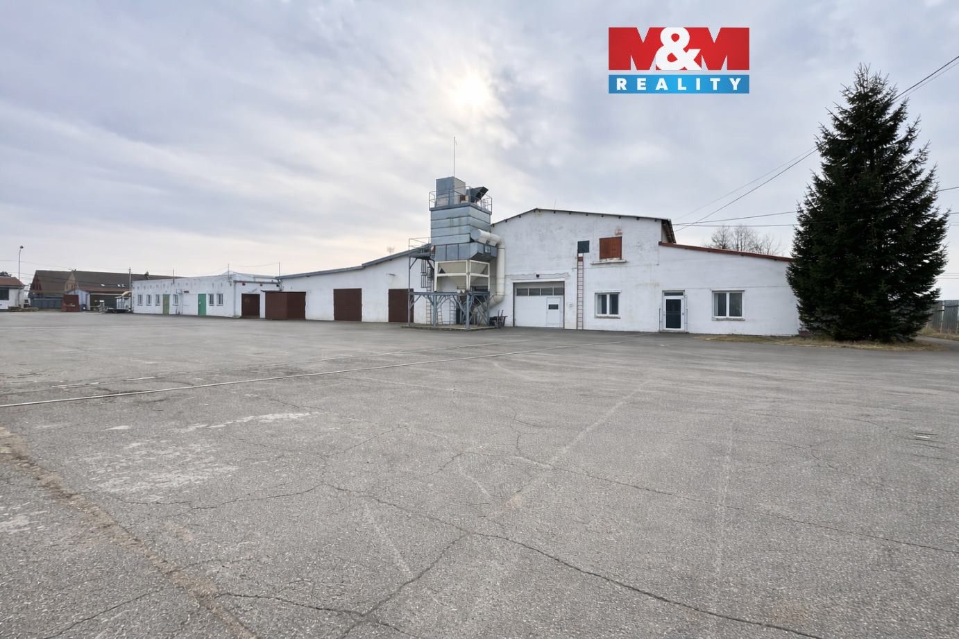 Sklady, Spytihněv, 2 098 m² - 1