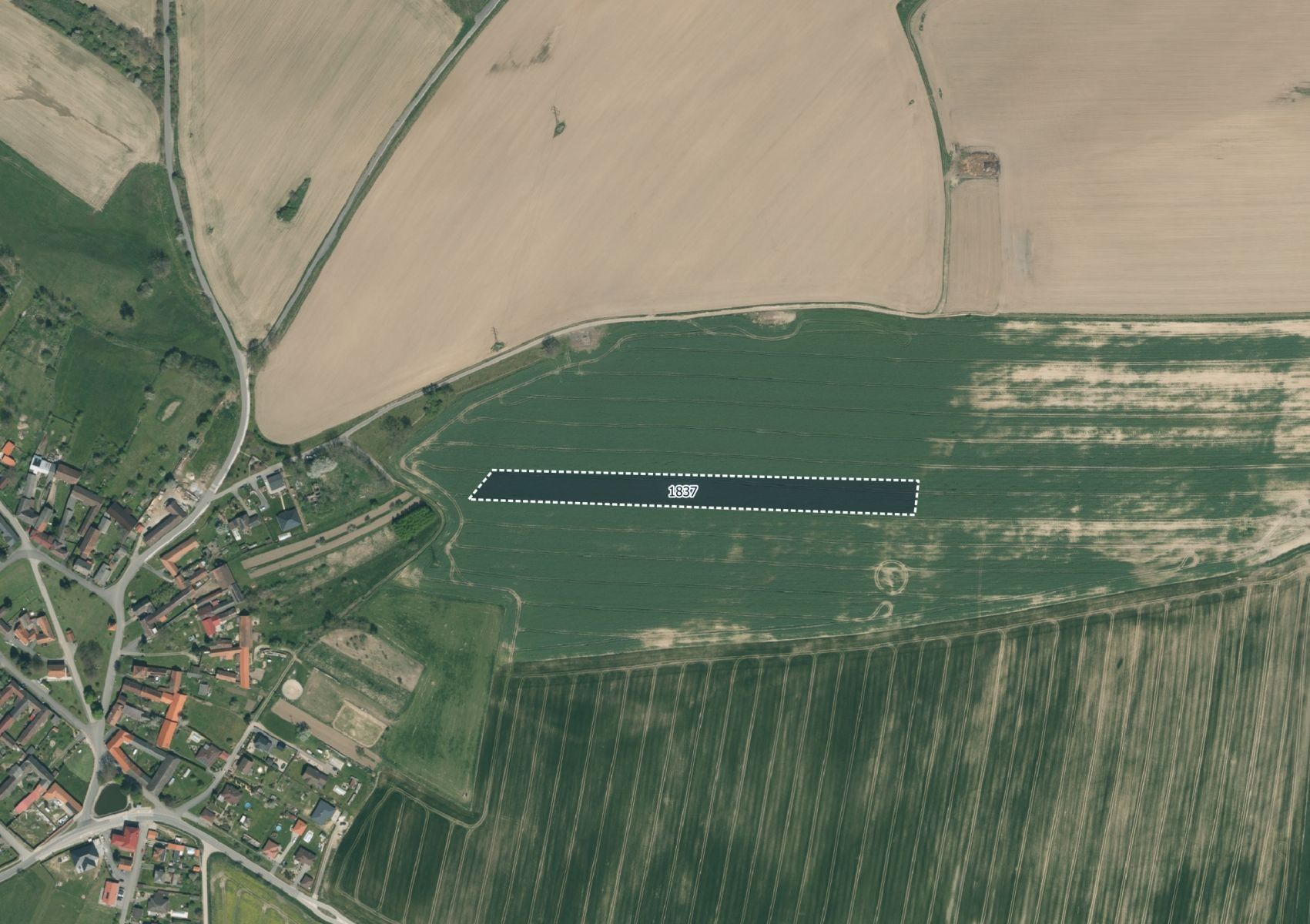 Zemědělské pozemky, Zvěrotice - 1