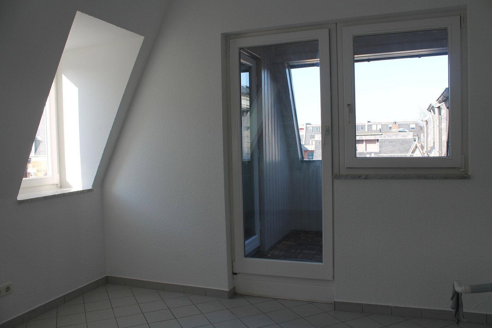 Byt 4+kk · 107 m² · Friedrich-Engels-Straße 49, , Sasko - 4
