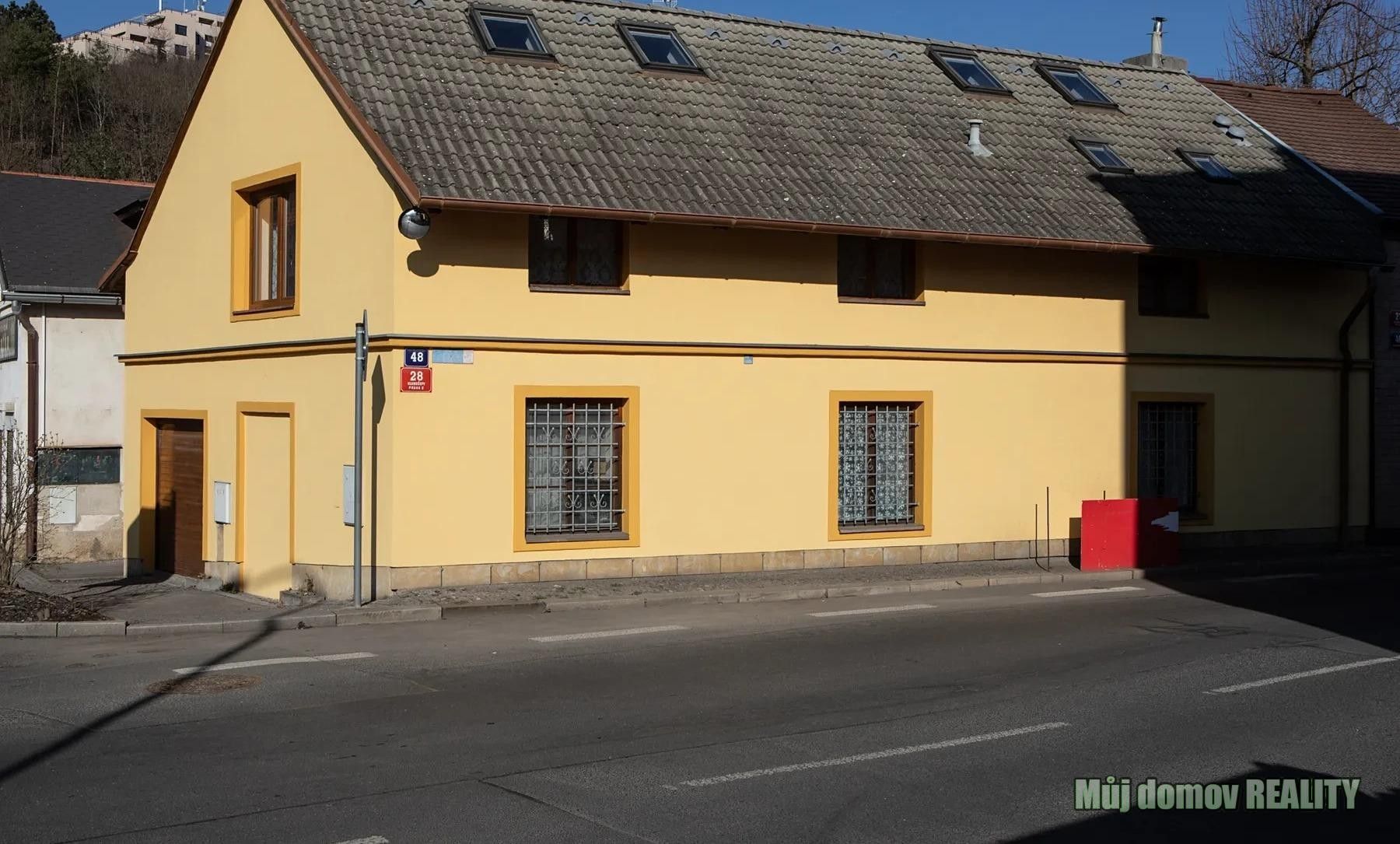 Prodej rodinný dům - Pod Žvahovem, Praha, 156 m²