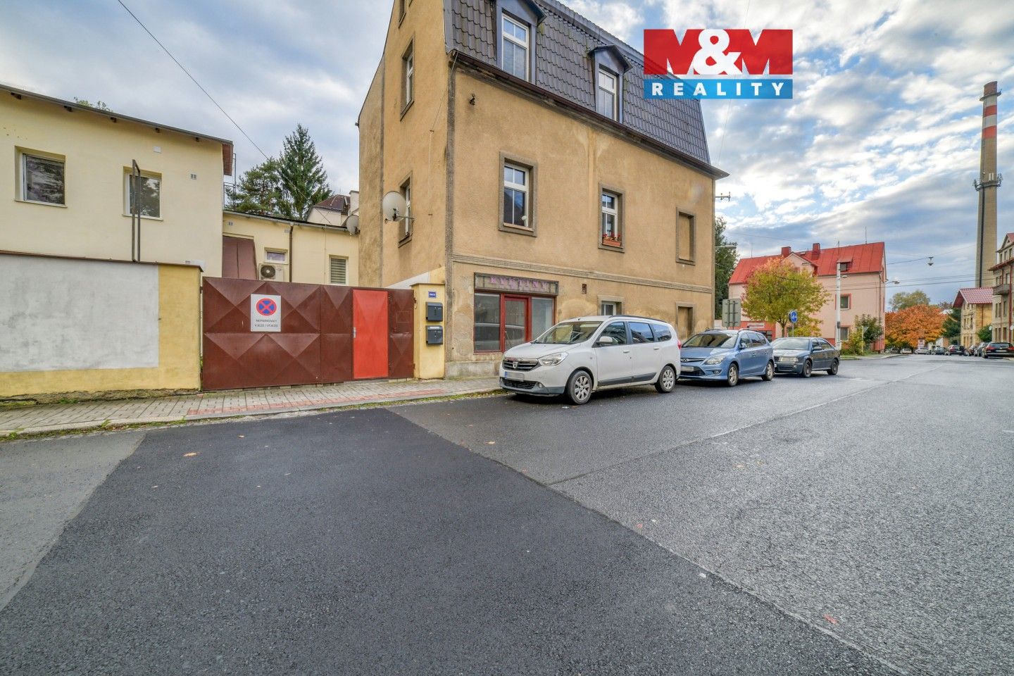 Obchodní prostory, Husova, Mariánské Lázně, 22 m²