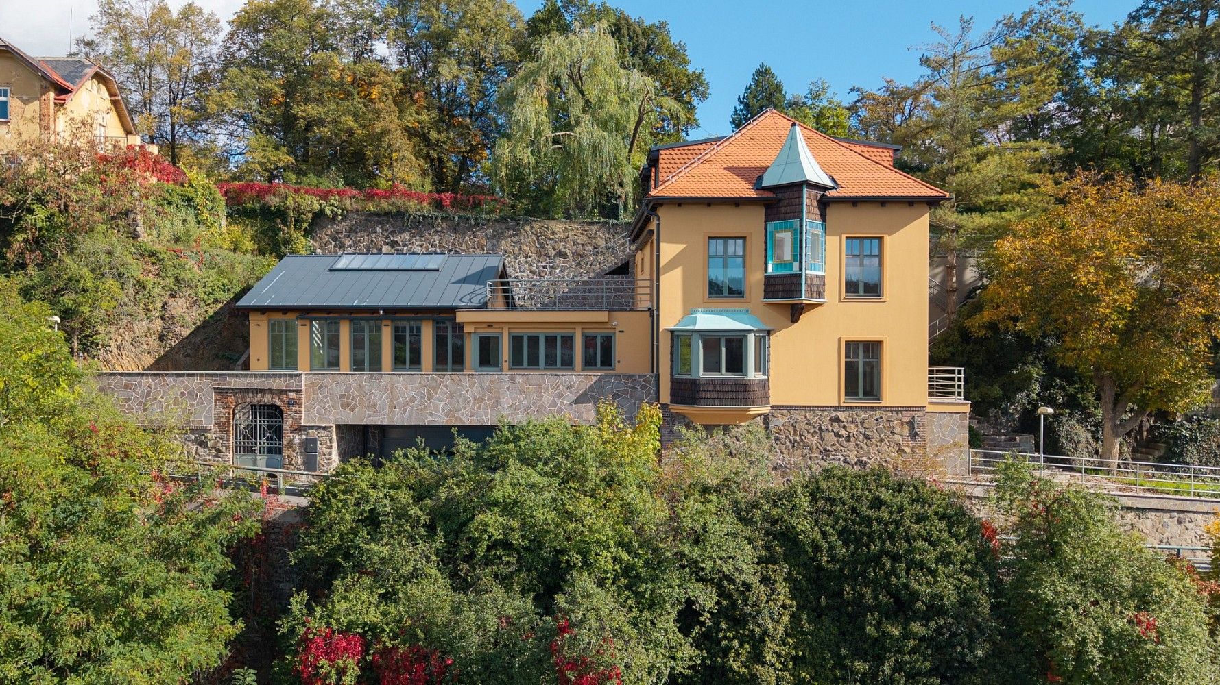 Prodej komerční - Praha - Zbraslav, okres Praha 16, Hlavní město Praha, 308 m² - 5