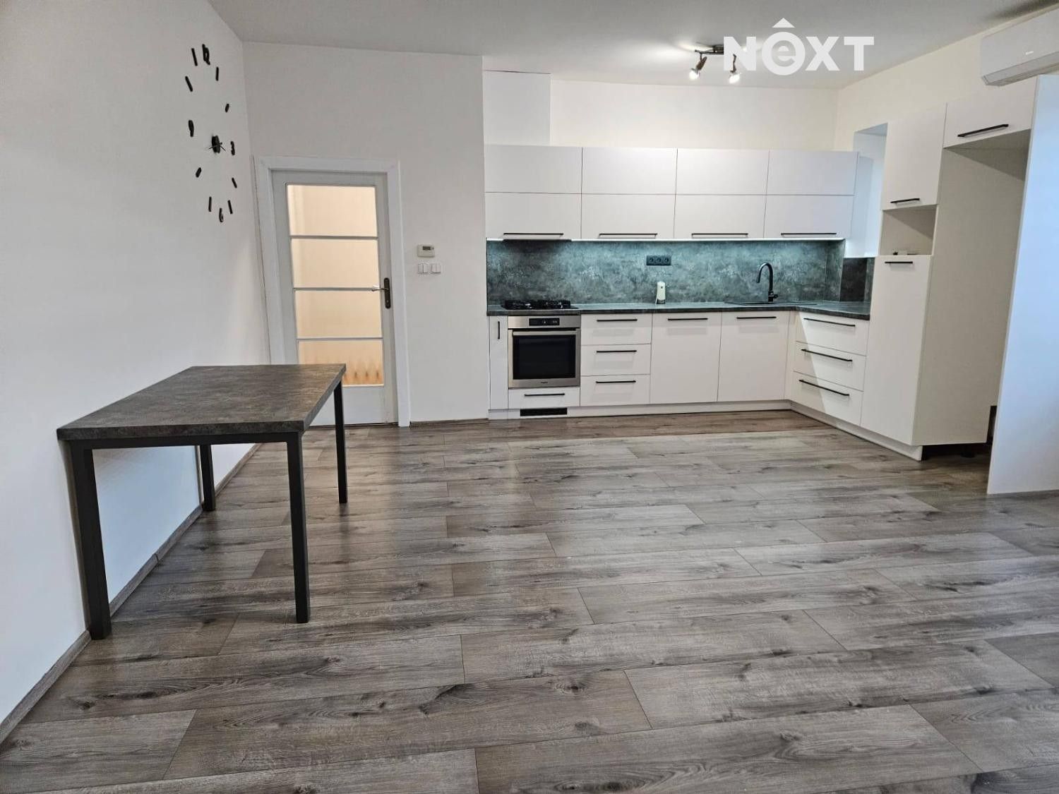 Pronájem byt 2+kk - Janáčkova, Hodonín, 59 m²