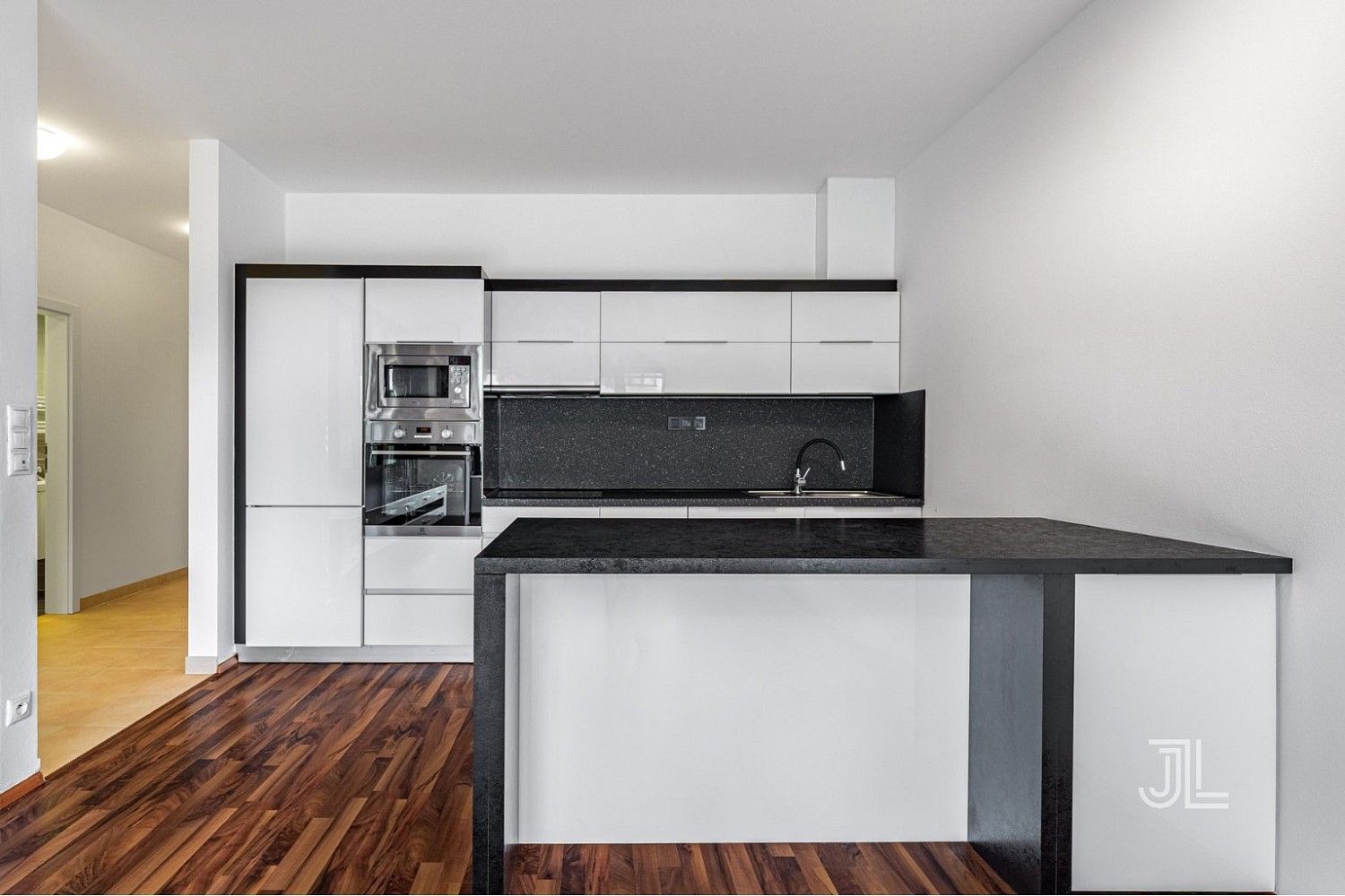 Byt 2+kk · 56 m² · Praha - Modřany, okres Praha 12, Hlavní město Praha - 4