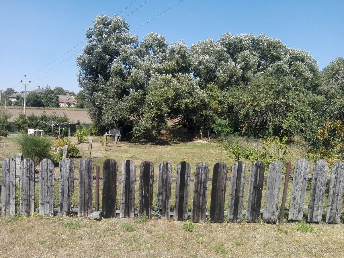 Zahrady, Hradec Králové, 500 12