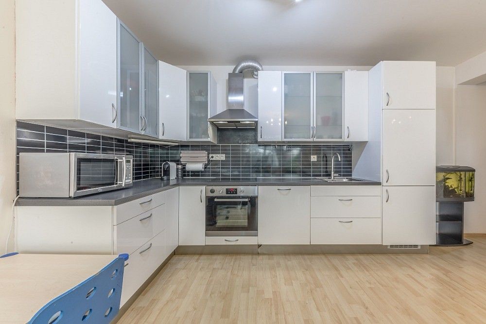 3+kk, Praha - Hostavice, okres Praha 14, Hlavní město Praha, 70 m² - 2
