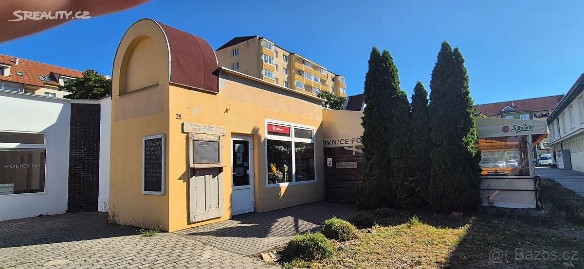 Obchodní prostory, Hodonín, 695 01