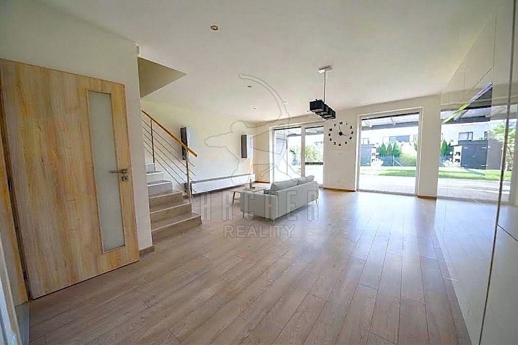 Rodinné domy, V Podskalí, Přezletice, okres Praha-východ, 135 m² - 1