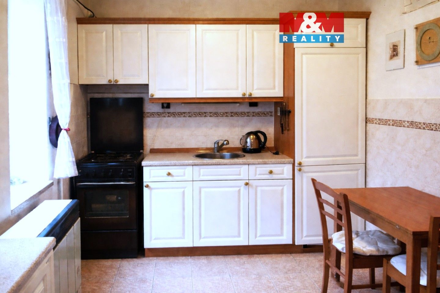 1+1, Mikšovského, Praha, 32 m²