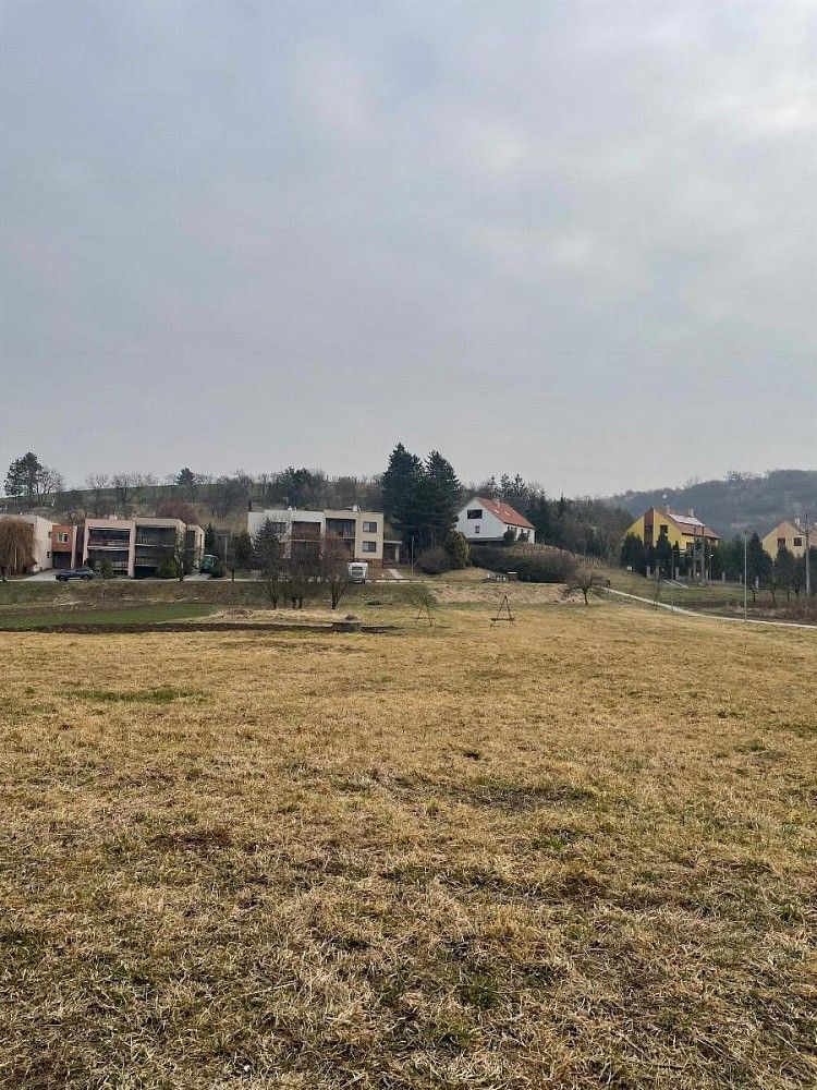 Pozemky pro bydlení, Milešovice - Horní Bříza, okres Vyškov, Jihomoravský kraj - 1