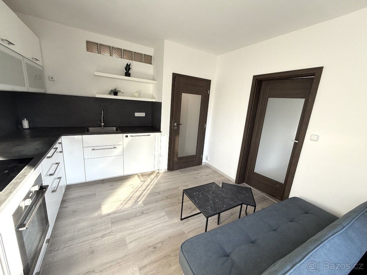 Pronájem byt - Brno, 623 00