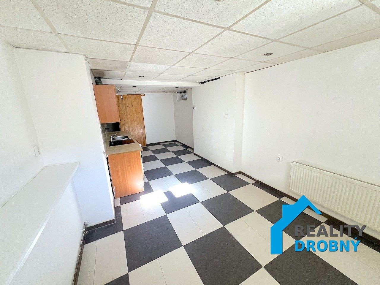 Pronájem byt 2+1 - Hluboká, Děčín - Děčín II-Nové Město, 53 m² - 5