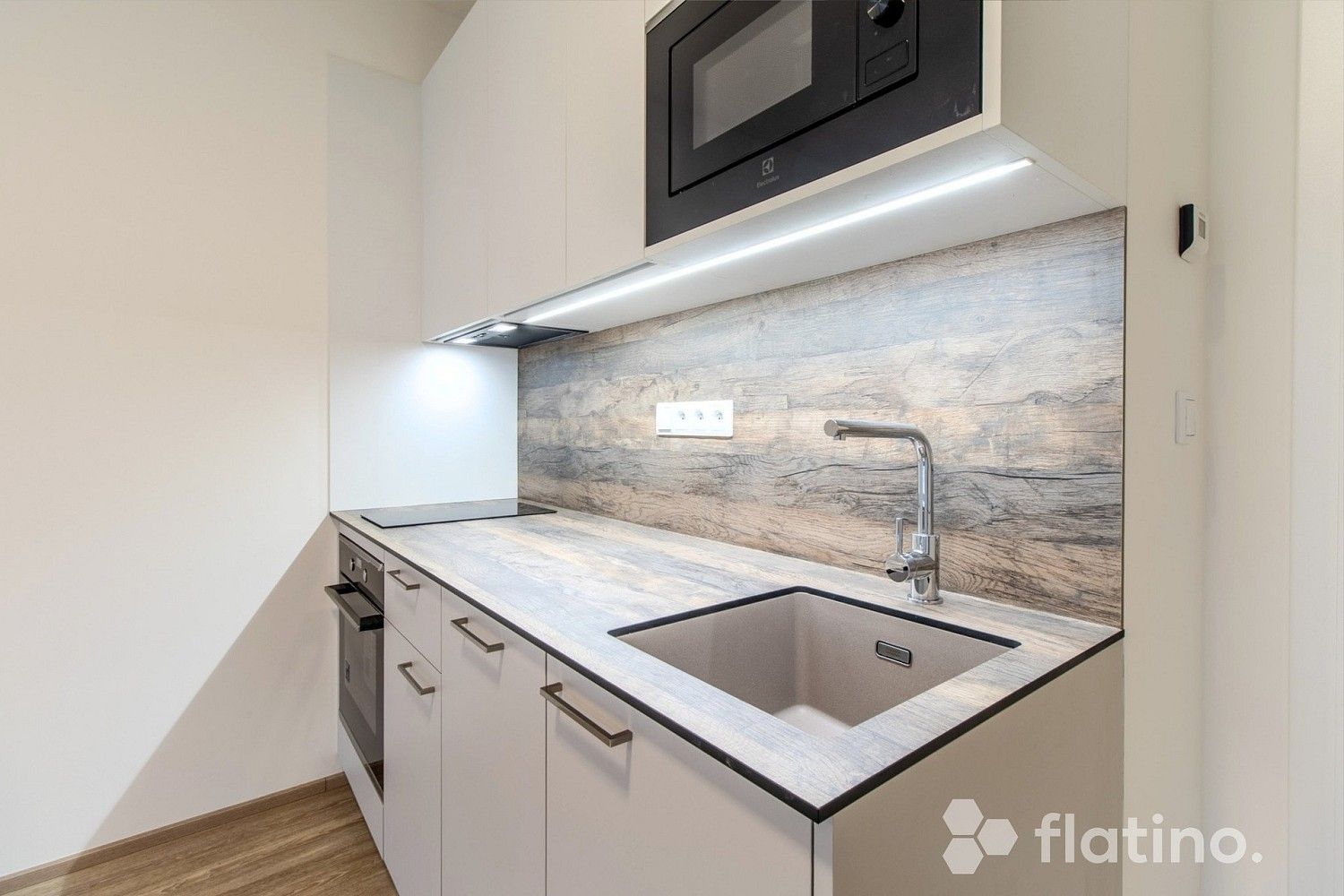 Byt 1+kk · 38 m² · Praha - Hloubětín, okres Praha 9, Hlavní město Praha - 3