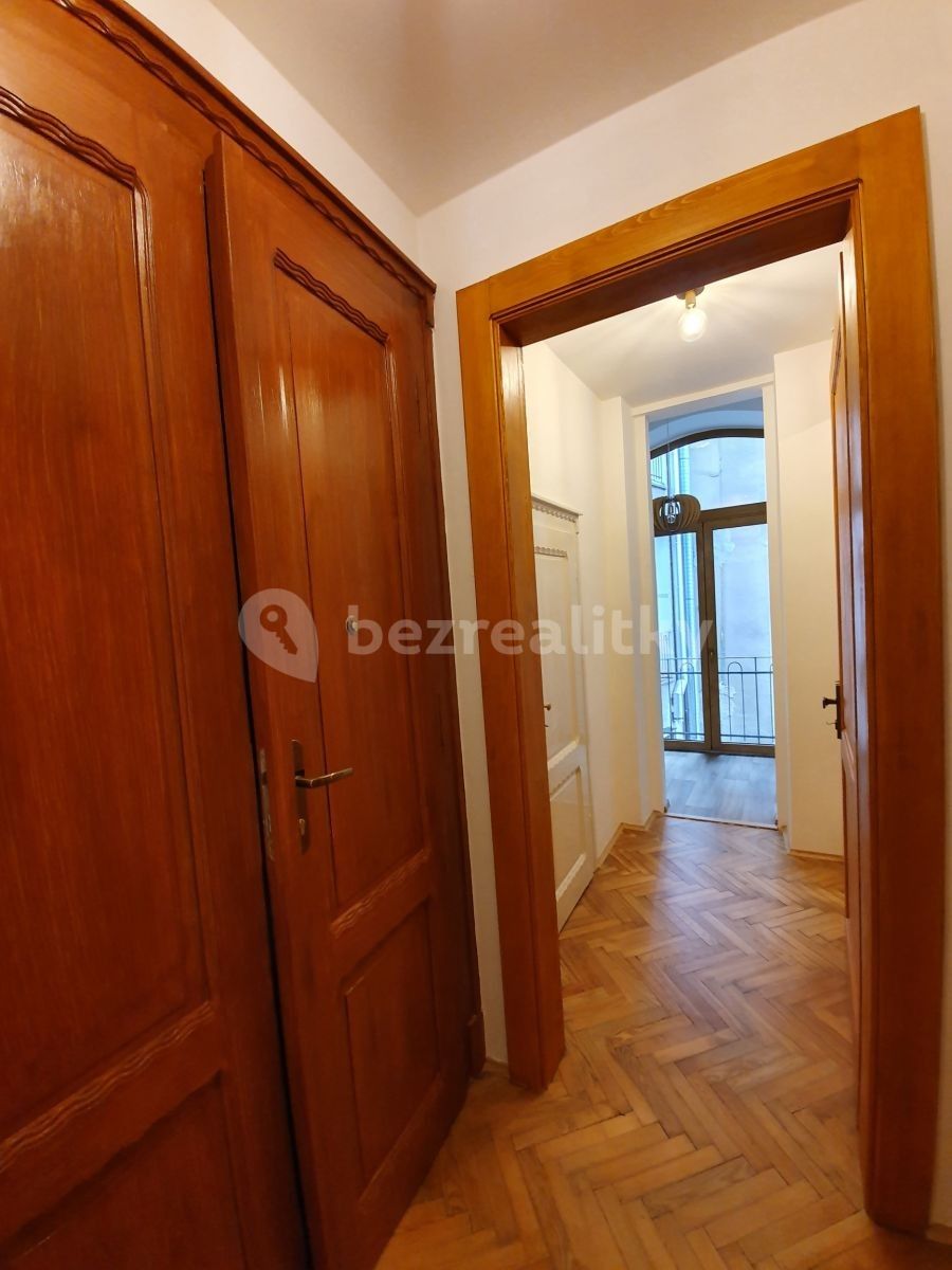 Byt 1+1 · 32 m² · Ostrovského, Praha - Smíchov - 4
