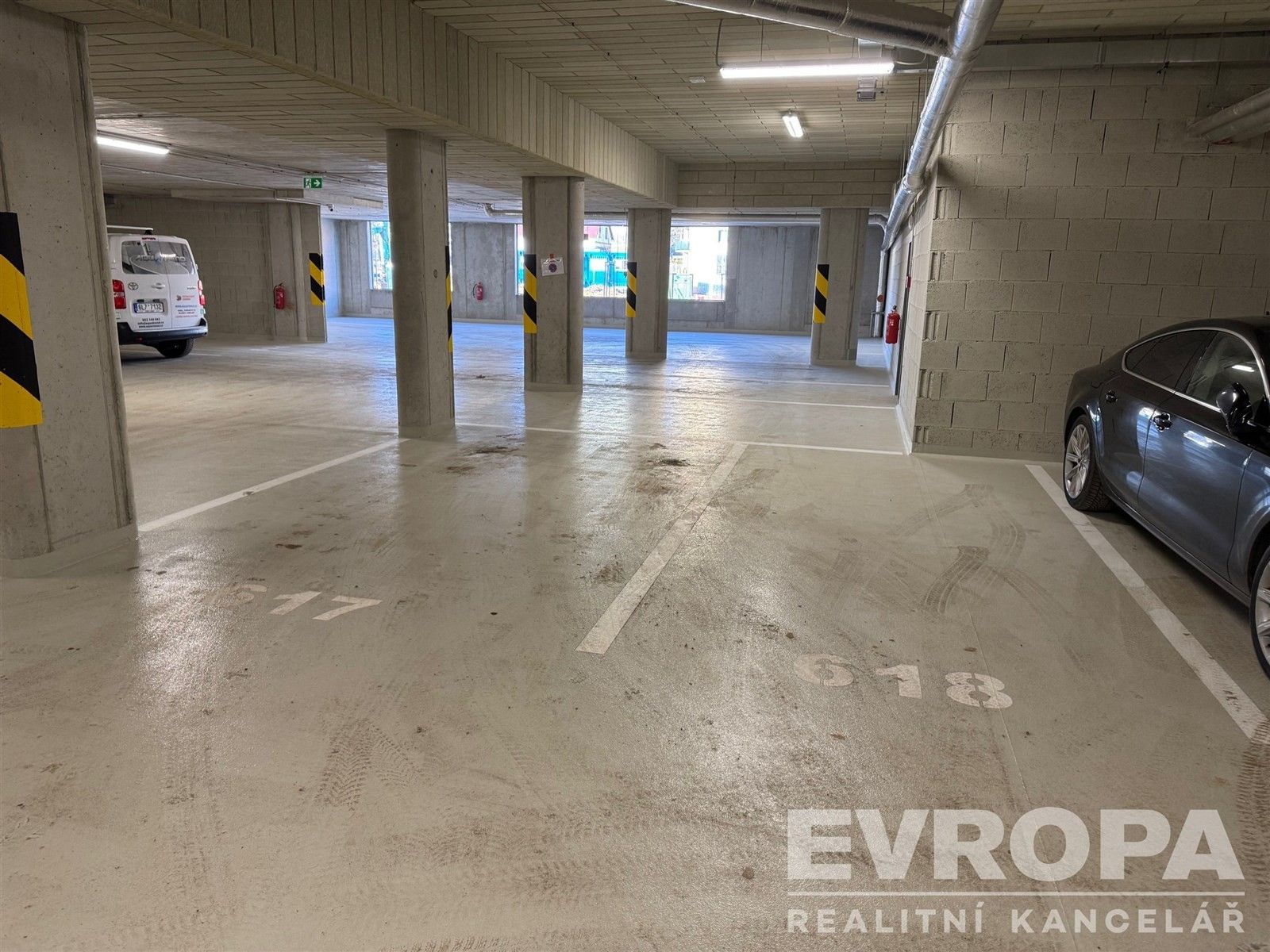 Pronájem garáž - Liberec, 16 m²