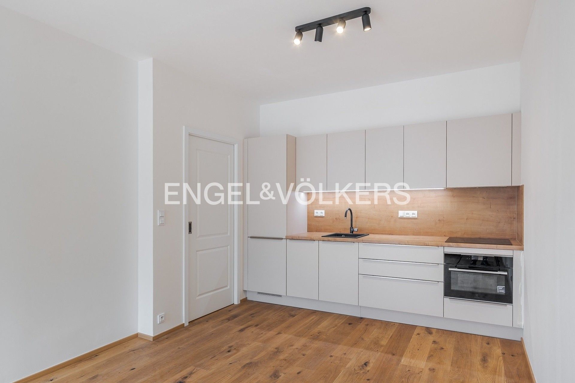 2+kk, Donská 275, Praha Vršovice, 51 m² - 2