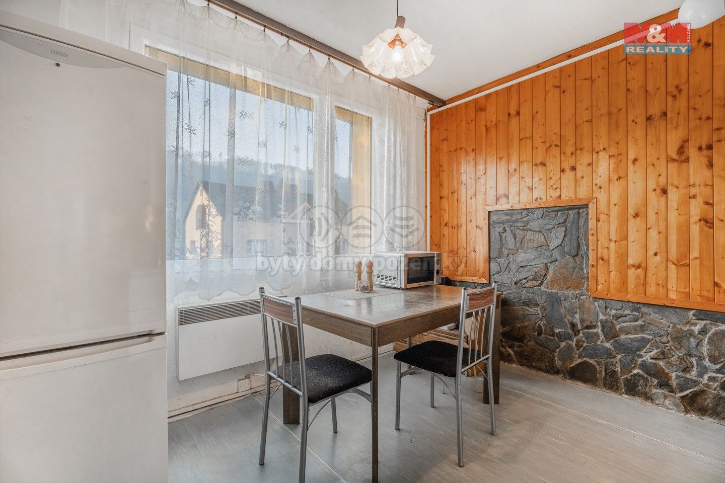 Prodej byt 2+1 - Dobkovice, 59 m²