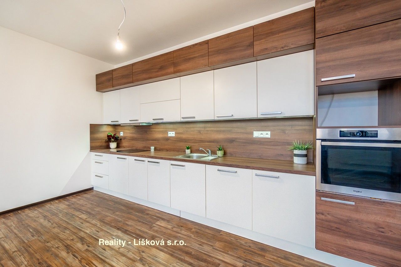 2+kk, Velká Hradební 2800, Ústí nad Labem Ústí nad Labem-centrum, 70 m² - 2