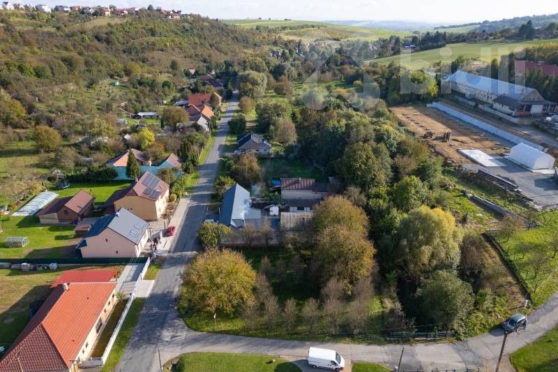 Prodej pozemek pro bydlení - Halenkovice