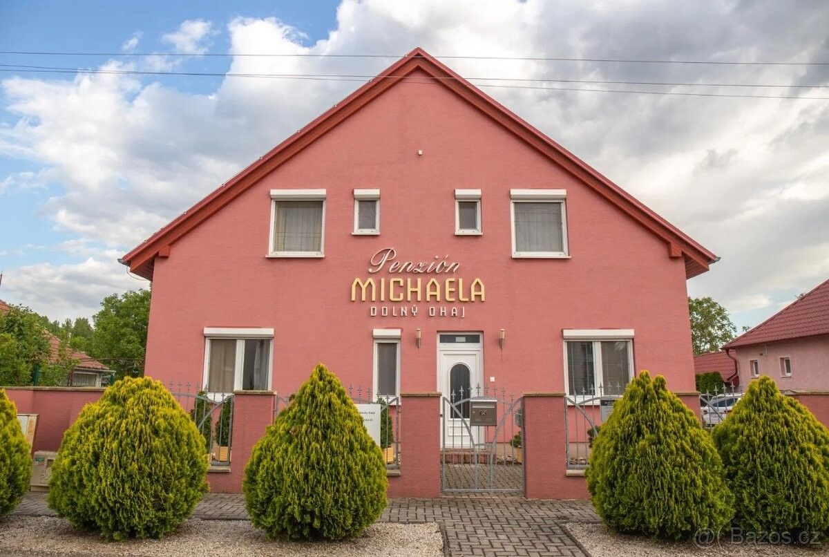 Restaurace, 987 65, Slovensko