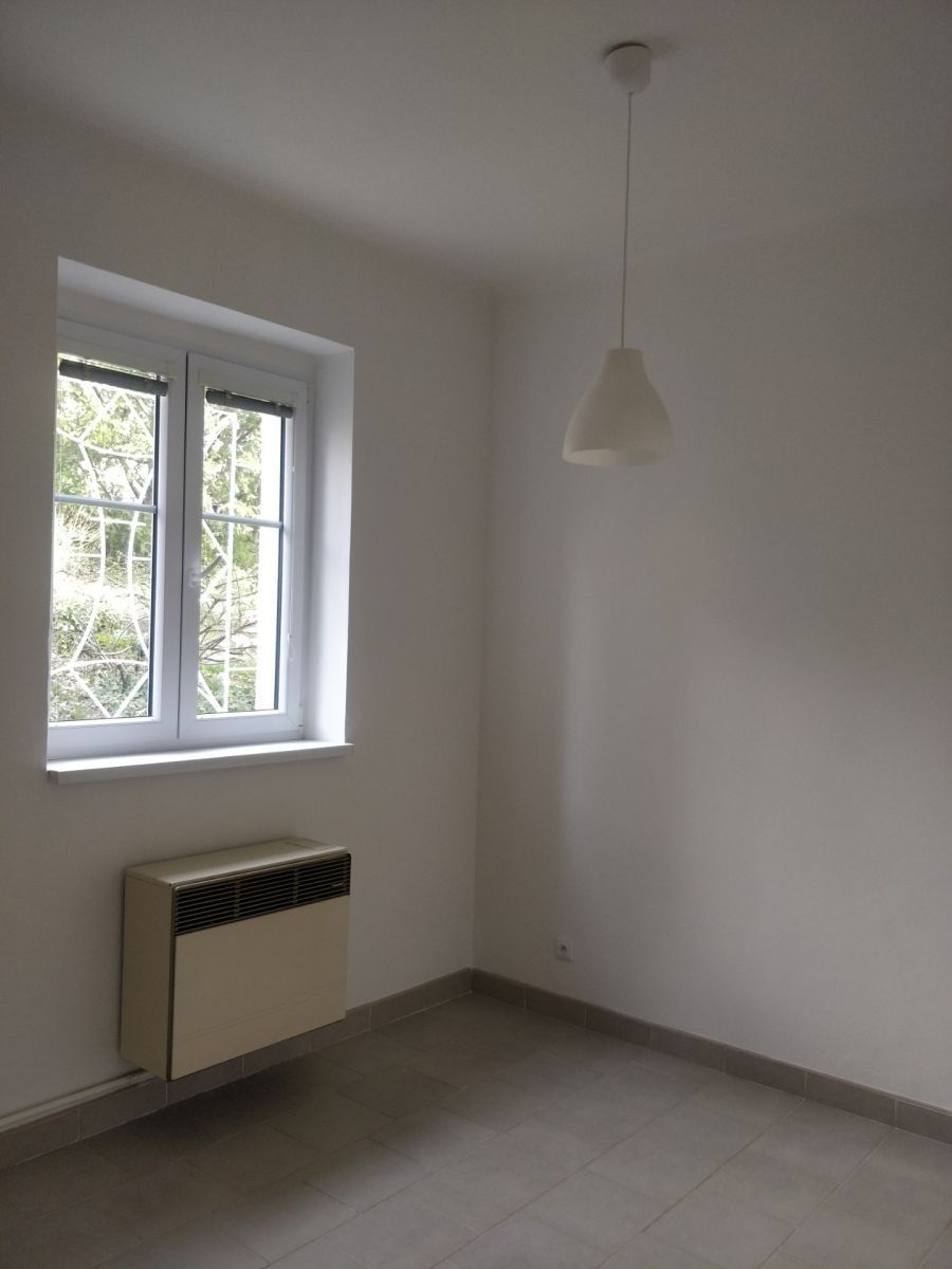 Byt 1+1 · 44 m² · Pod Lipami, Praha - Žižkov - 3